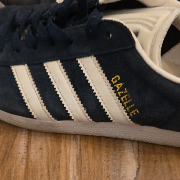 Adidas Gazelle Sneakers - Picture 6 of 7